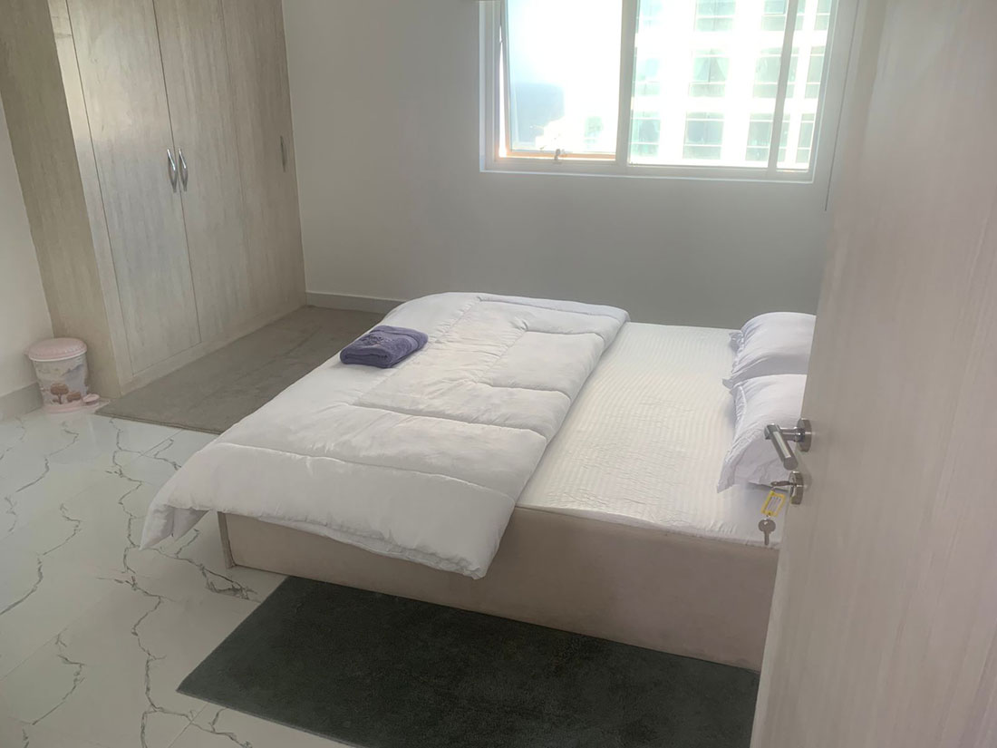 Four-bedroom-apartment-for-10-people-with-sea-view11