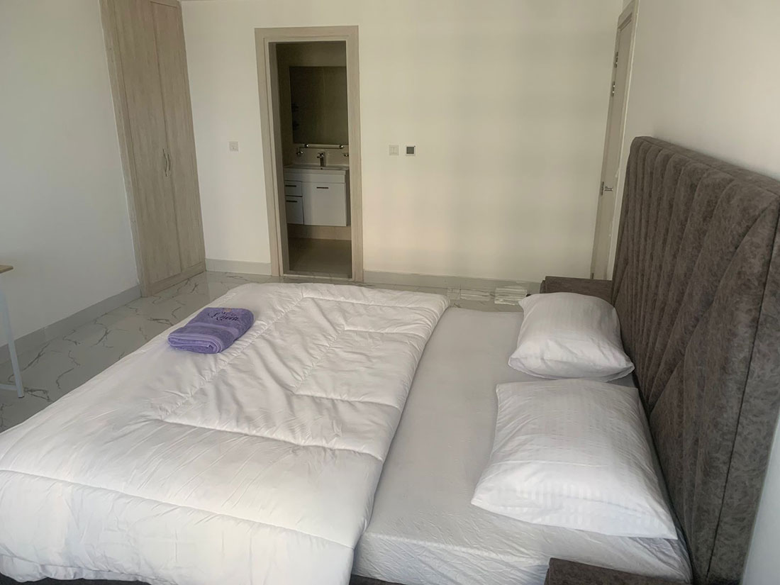 Four-bedroom-apartment-for-10-people-with-sea-view12