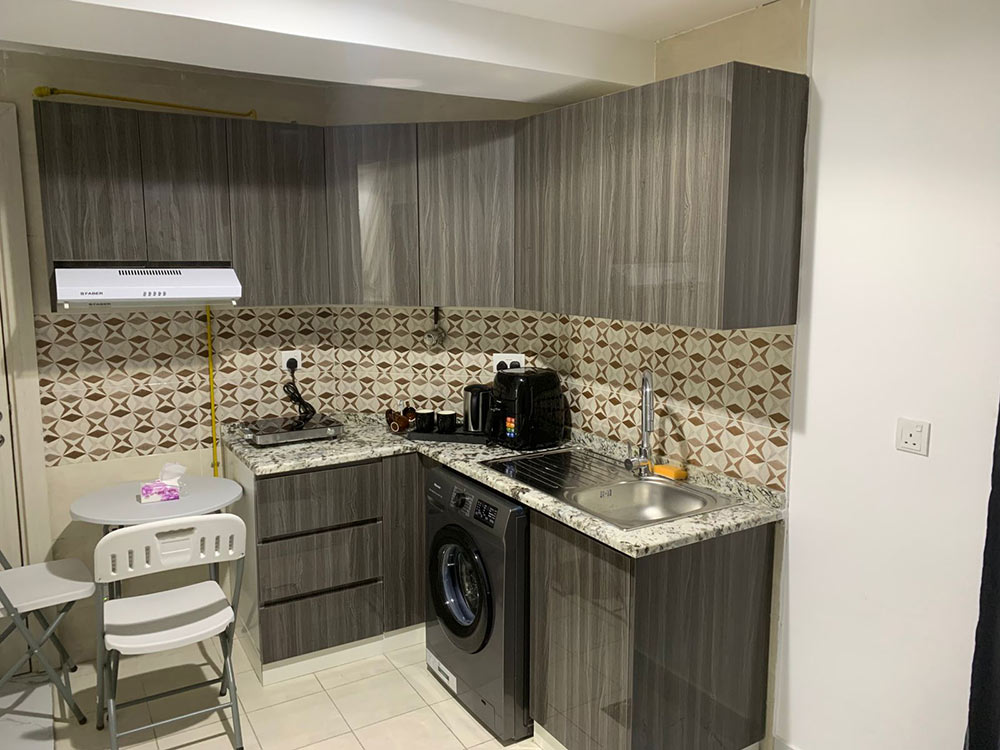 One-bedroom-studio-apartment-overlooking-the-city4